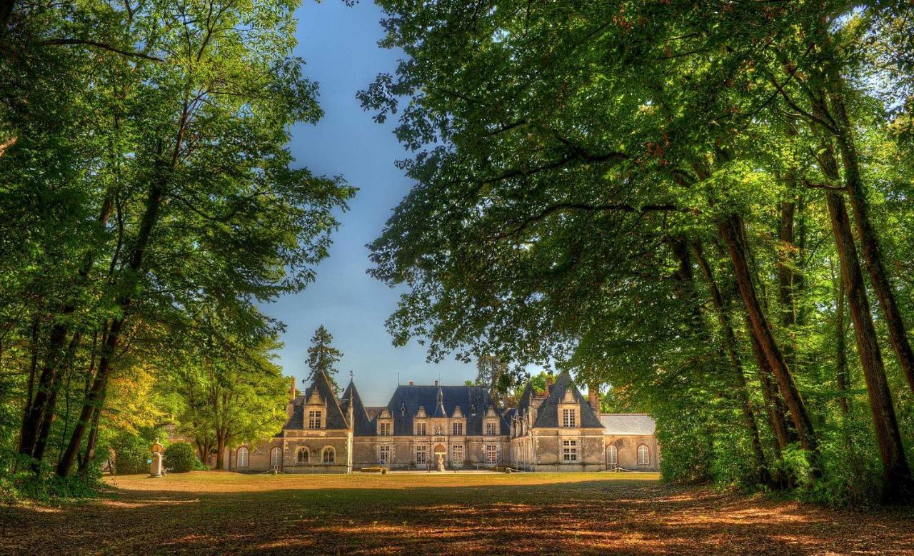 Logis Hotel Du Cygne Bracieux Exterior photo
